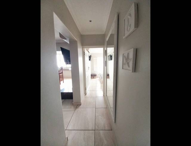 2 BEDROOM APARTMENT FOR SALE IN UVONGO